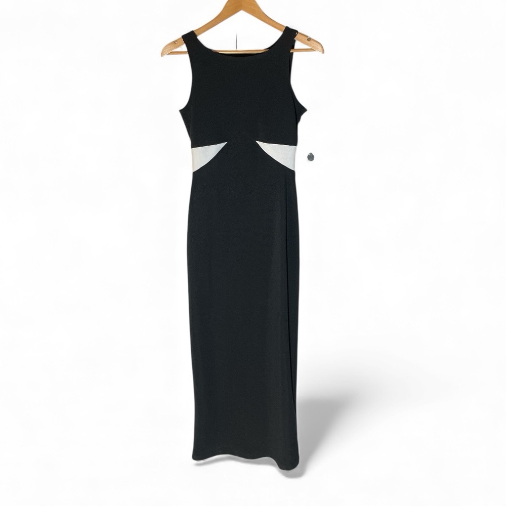 F7- All That Jazz Medium Med M New NWT Elegant Black and White Sleeveless Dress